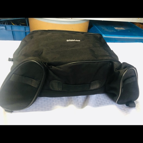 KURYAKYN Hitchhiker Black Luggage Trunk Rack Bag For Your Motorcycle - Picture 7 of 11